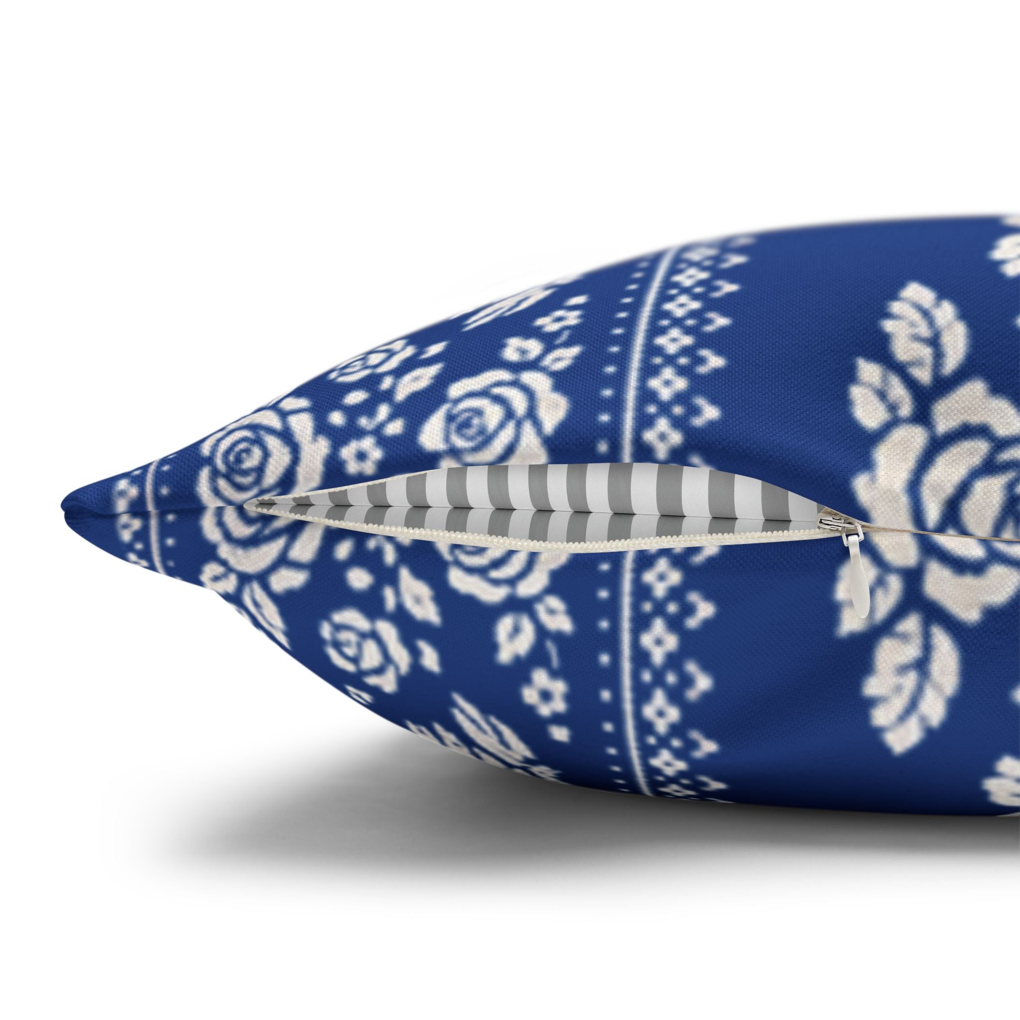 Wedding Swans Pillow Cover