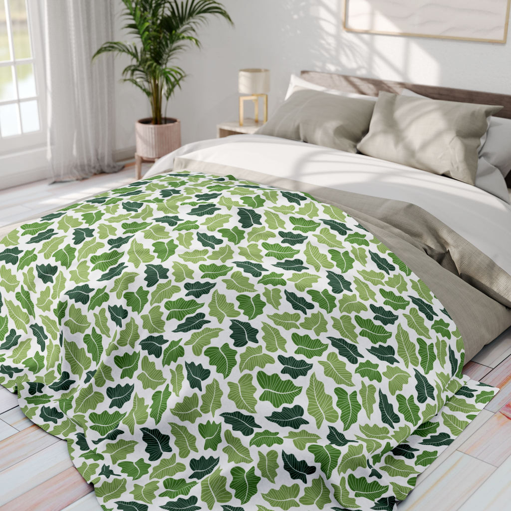 Green Leaves Fleece Blanket