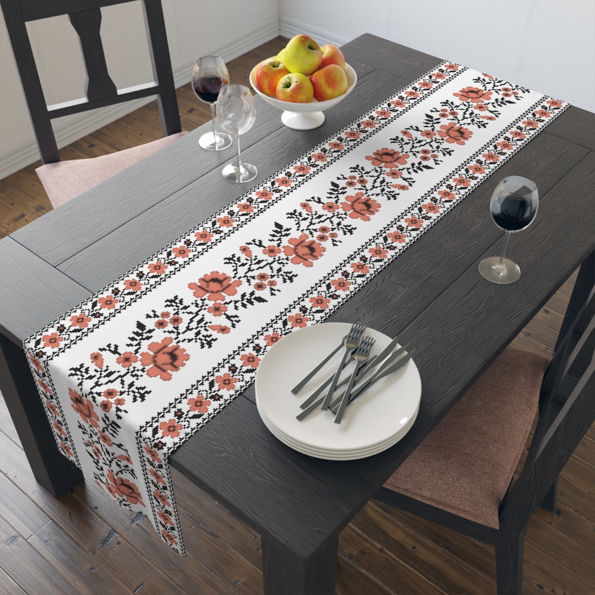 BLUESKYDEZIGN Ukrainian Traditional Table Runner - Red Black Folk Art