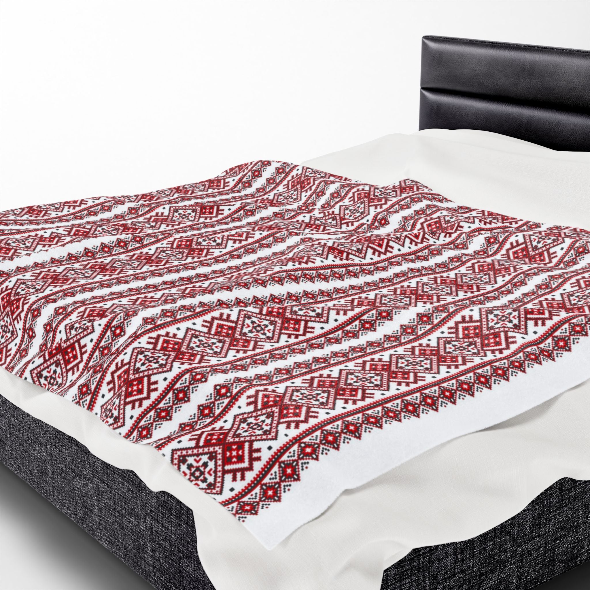 Ukrainian Red-Black Traditional Pattern velveteen Plush Blanket, Family Plush Throw, Home bedroom Decor, gift for parents, housewarming