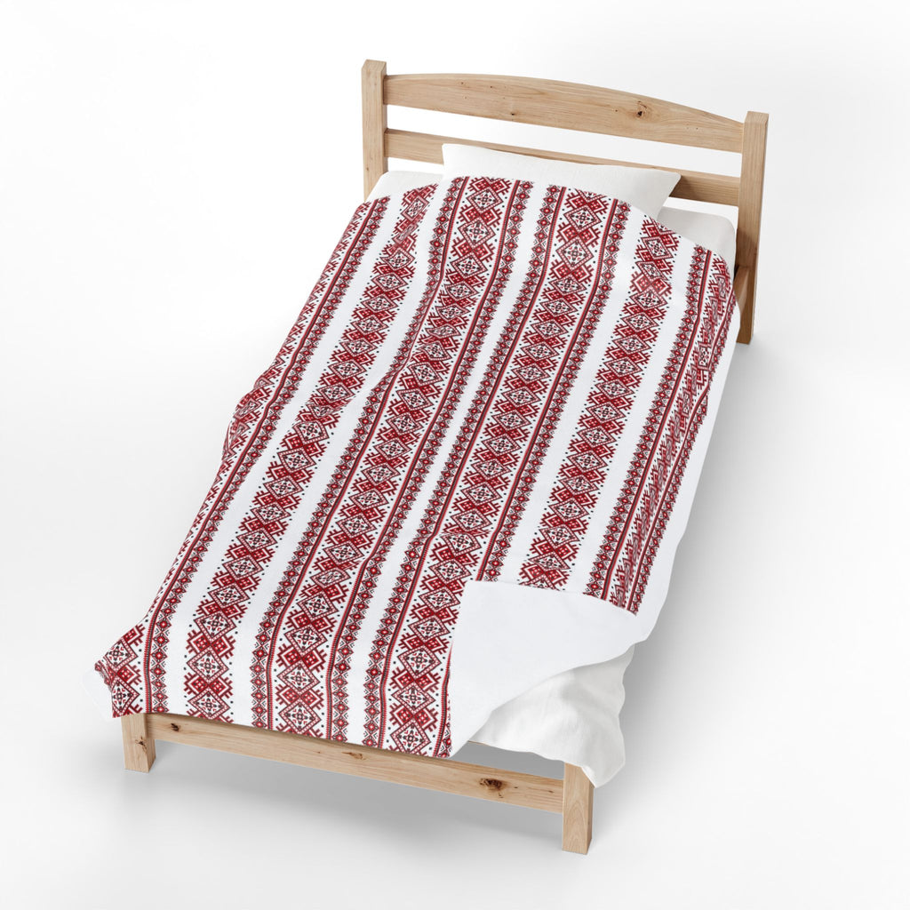 Ukrainian Red-Black Traditional Pattern velveteen Plush Blanket, Family Plush Throw, Home bedroom Decor, gift for parents, housewarming