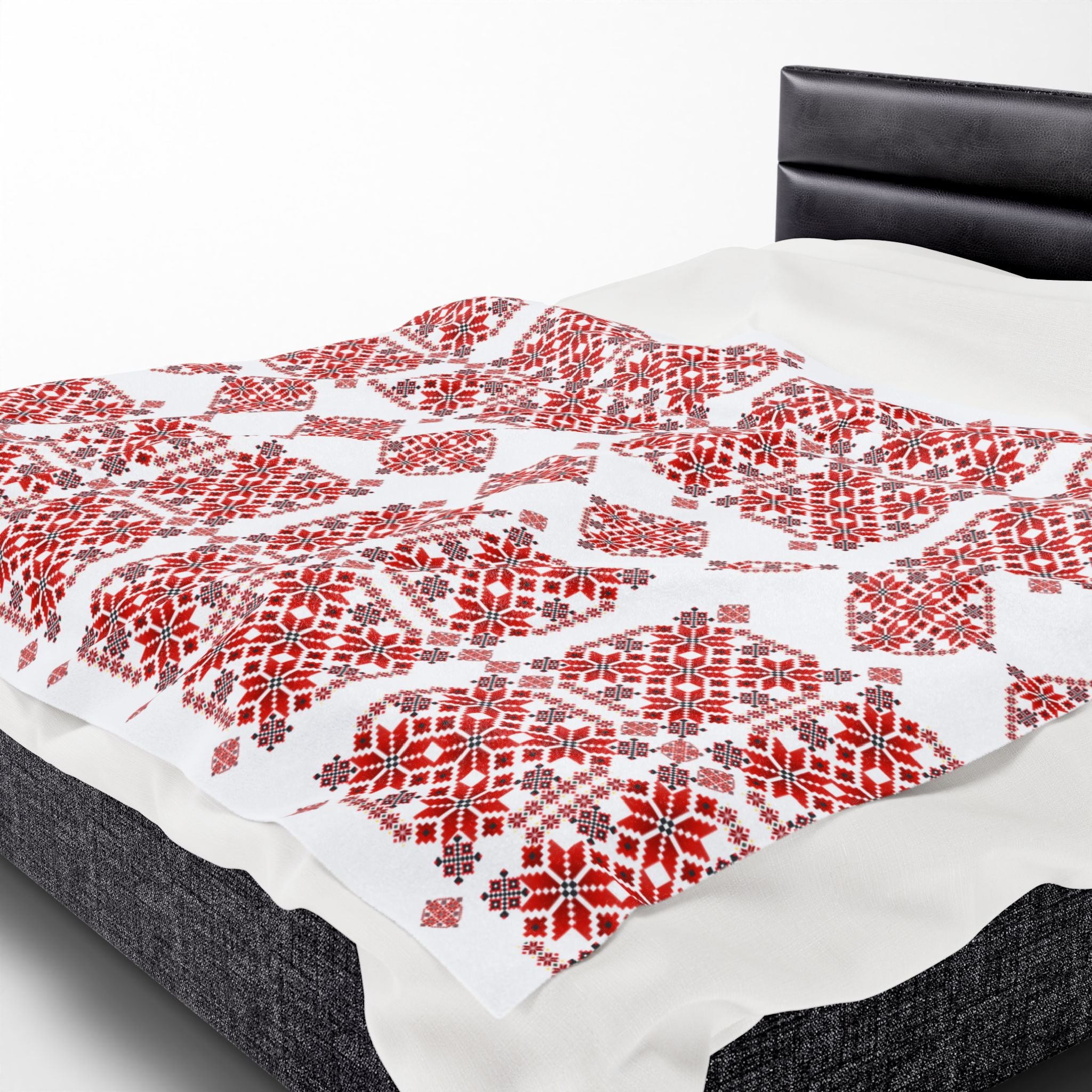 Ukrainian Red-Black Traditional Pattern velveteen Plush Blanket, Family Plush Throw, Home bedroom Decor, gift for parents, housewarming