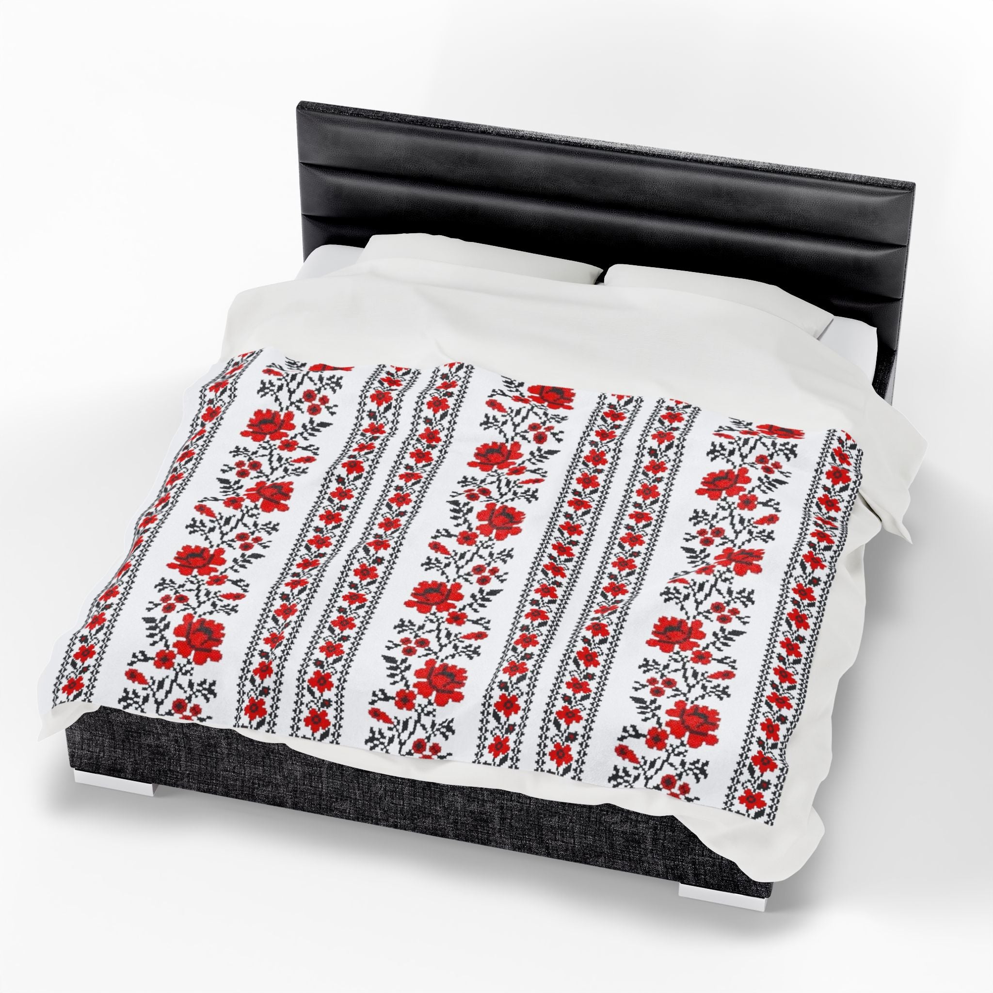 Red Rose Floral Pattern Velveteen Plush Blanket | Striped Botanical Throw