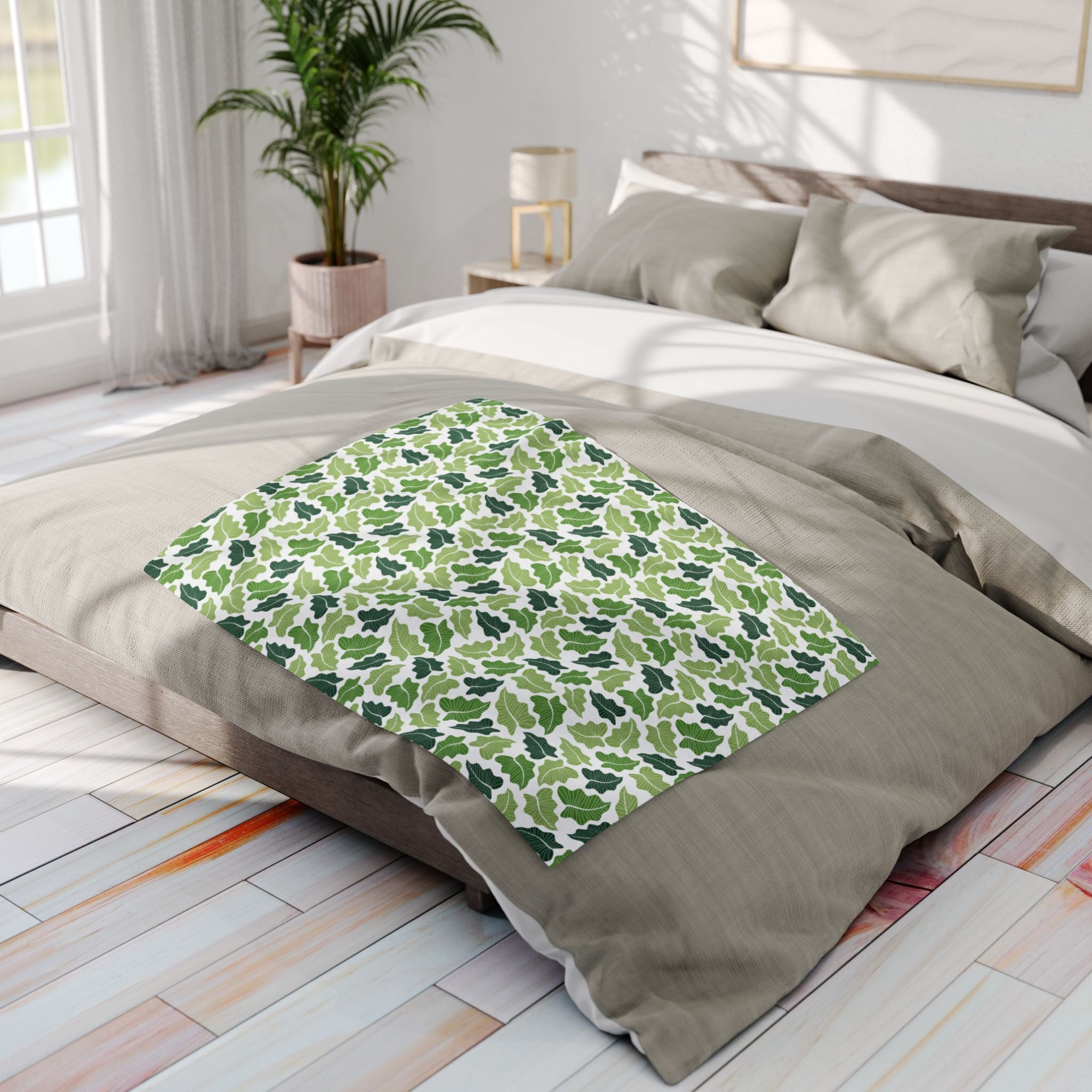 Green Leaves Fleece Blanket