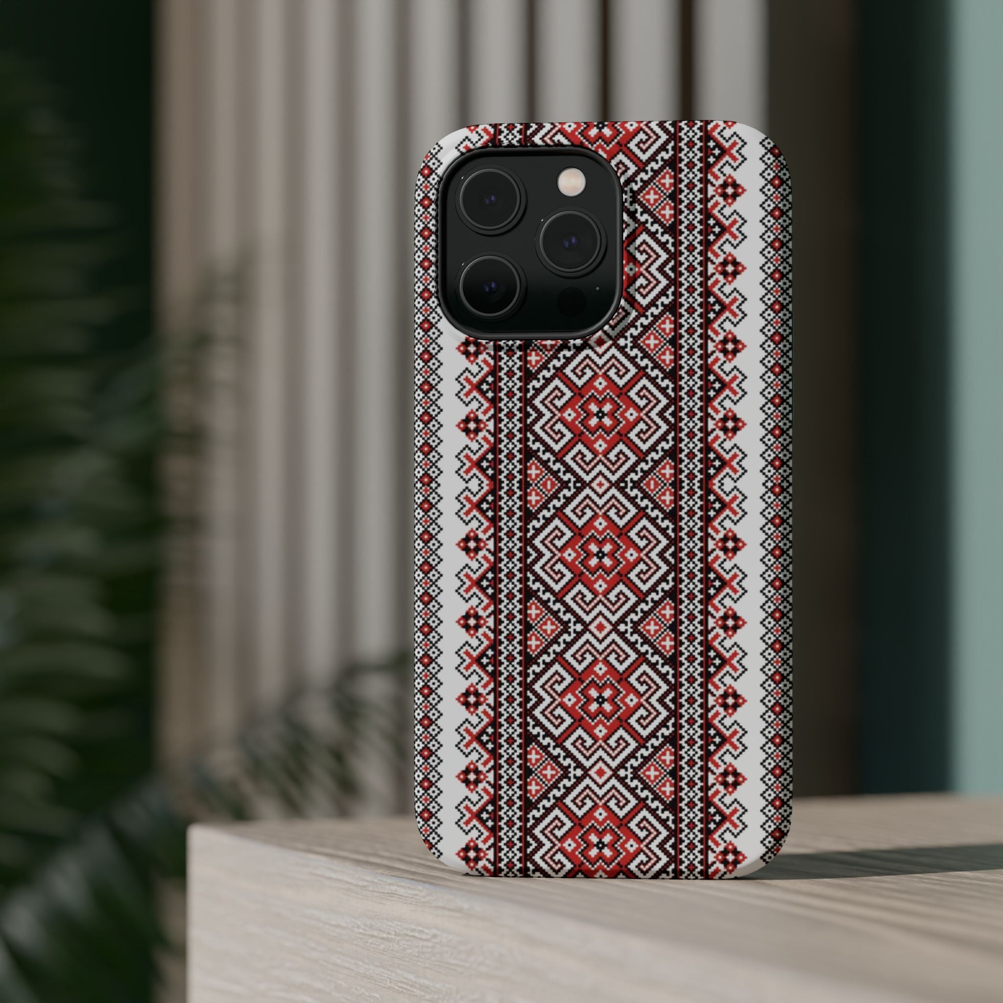 Traditional Ukrainian Red-Black Pattern Phone Case | Magnetic Impact-Resistant Case