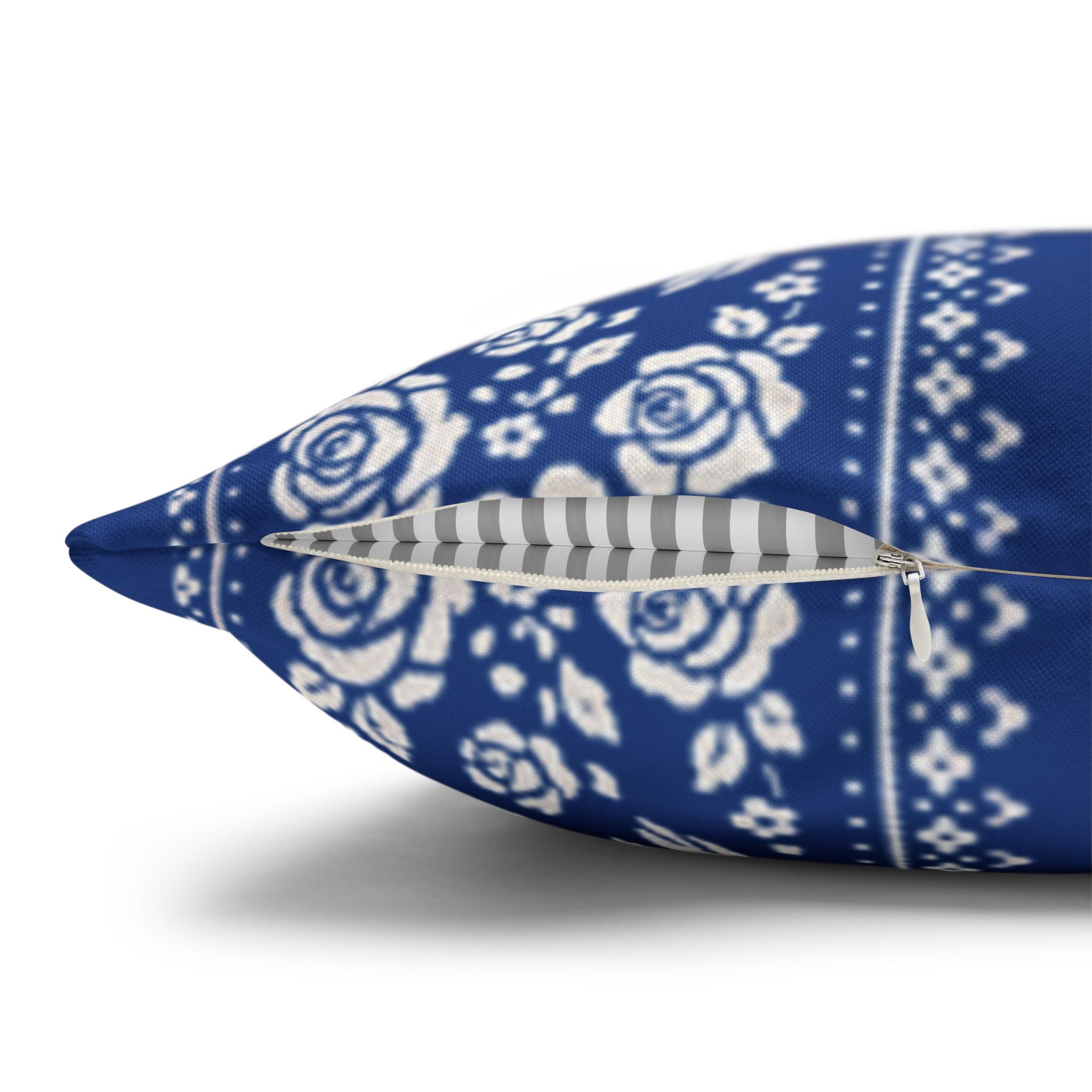 Wedding Swans Pillow Cover