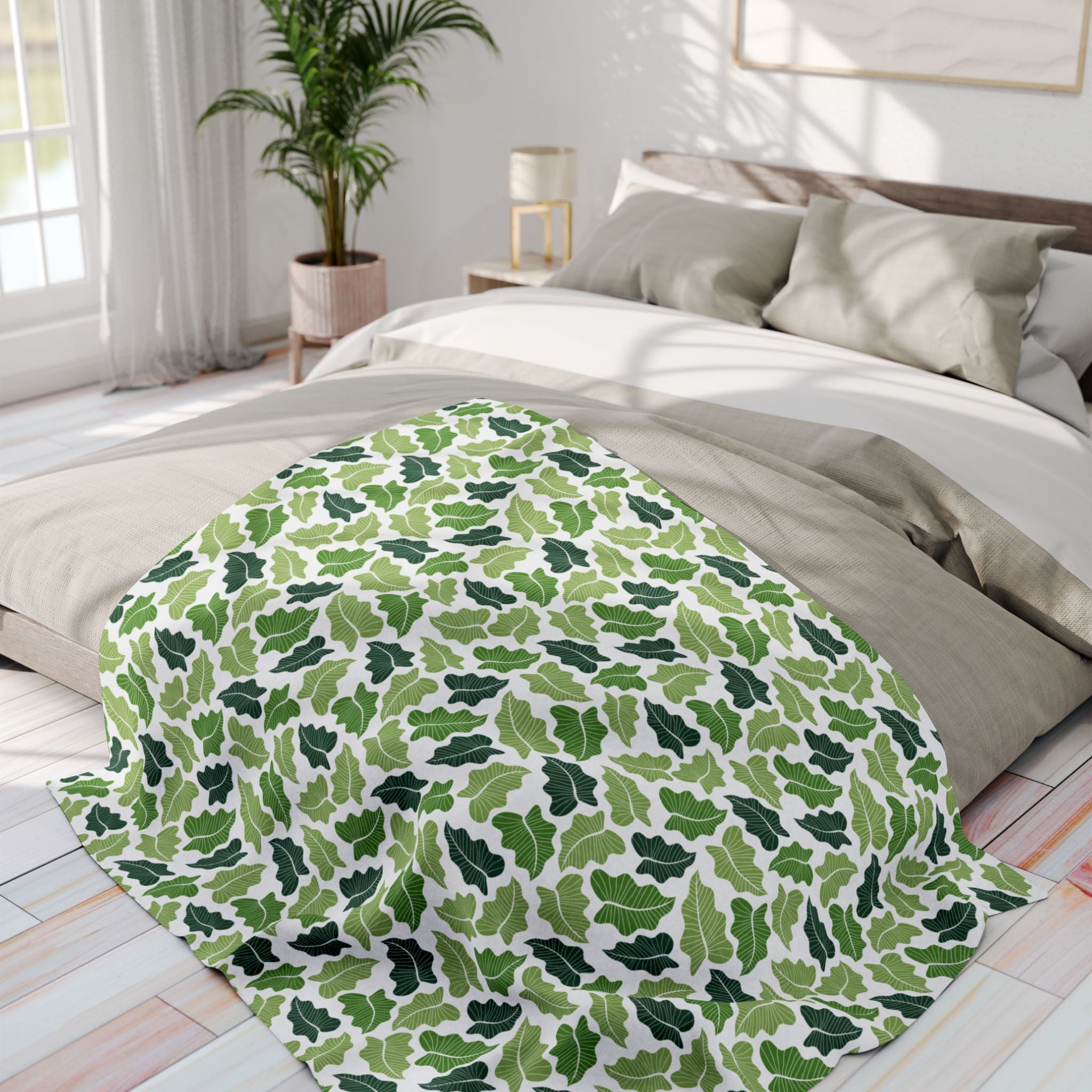 Green Leaves Fleece Blanket