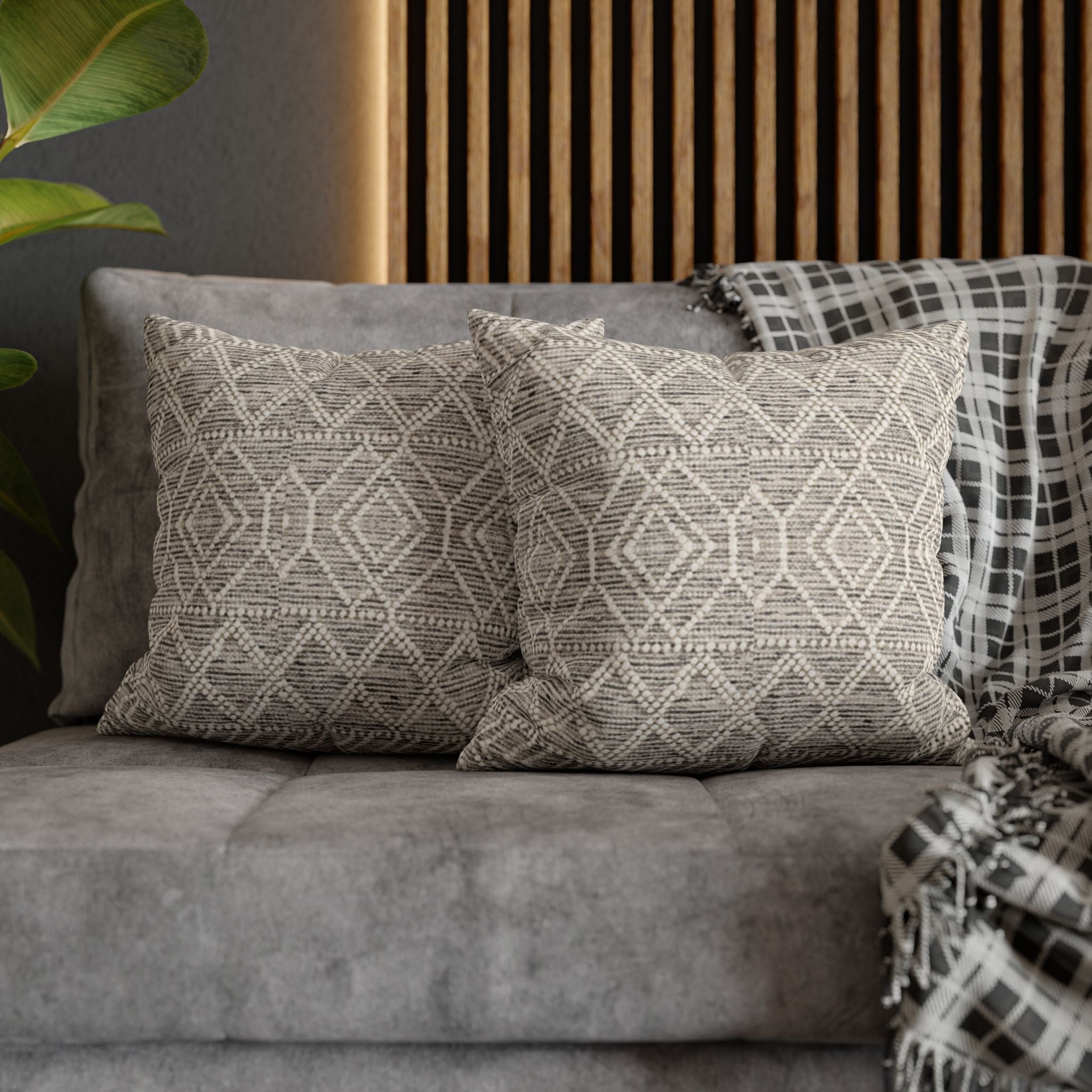 Sand & Stone Diamond Weave Pillow Cover | Farmhouse Heritage Ivory Cushion