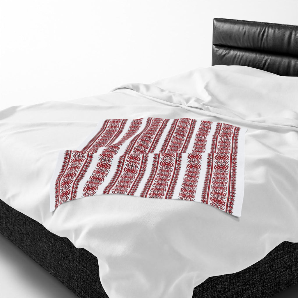 Ukrainian Red-Black Traditional Pattern velveteen Plush Blanket, Family Plush Throw, Home bedroom Decor, gift for parents, housewarming